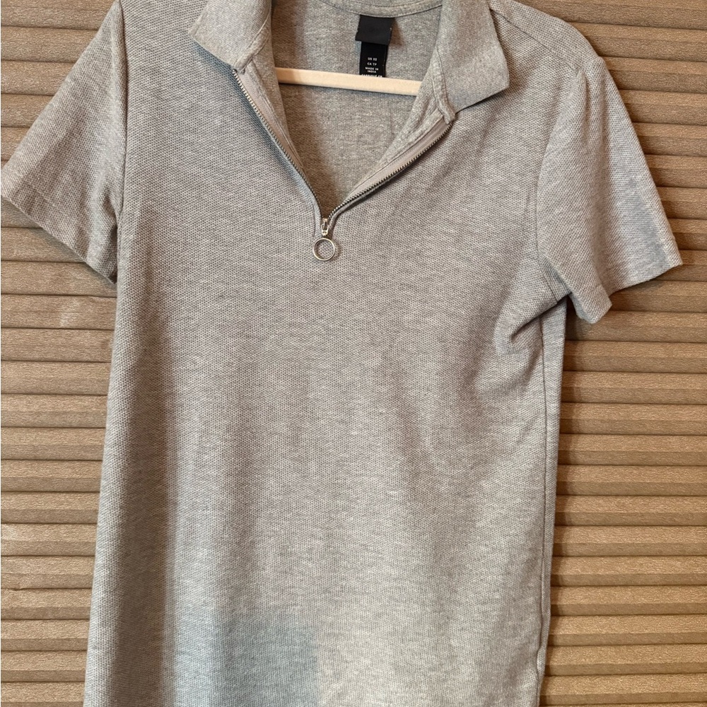 H&M gray men’s polo